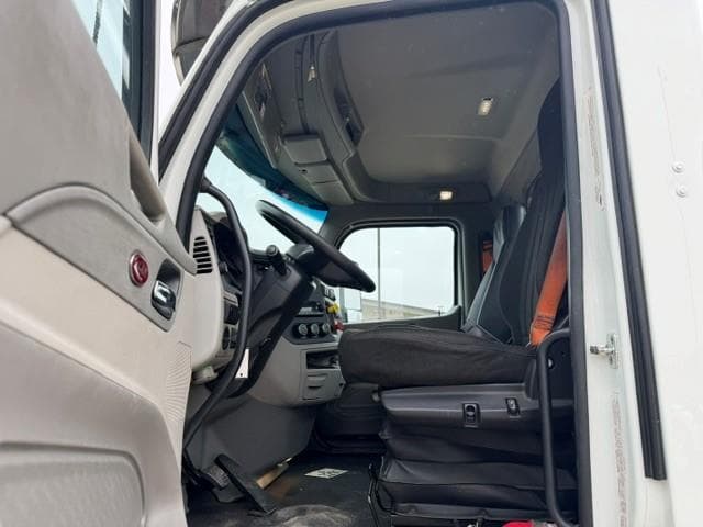 2021 Peterbilt 579 in Fort Worth, TX — photo 27