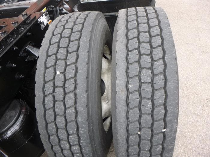 2024 Kenworth T680 — photo 11