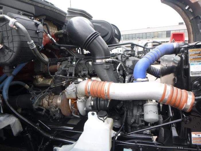 2024 Kenworth T680 — photo 14