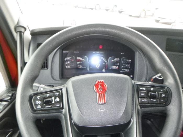 2024 Kenworth T680 — photo 20
