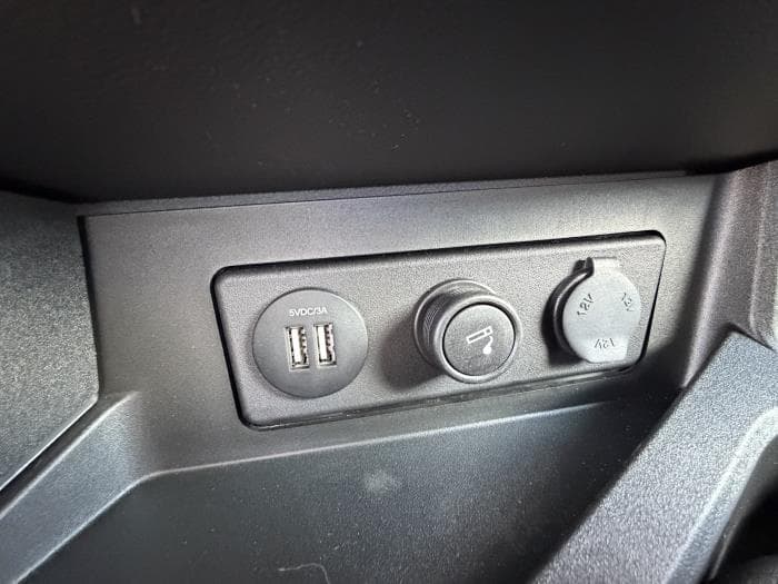 2027 Peterbilt 548 — photo 14