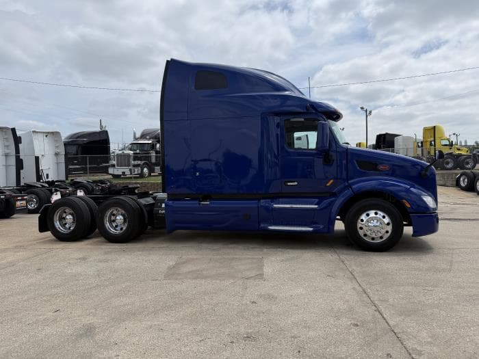 2022 Peterbilt 579 in Memphis, TN — photo 28