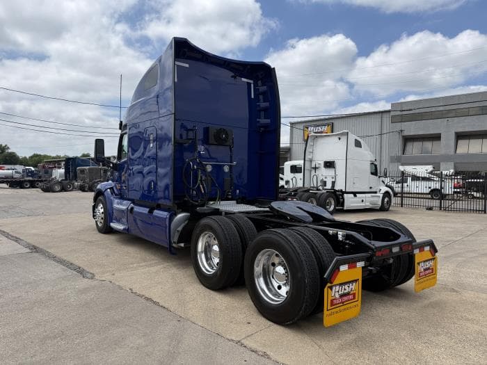 2022 Peterbilt 579 in Memphis, TN — photo 38