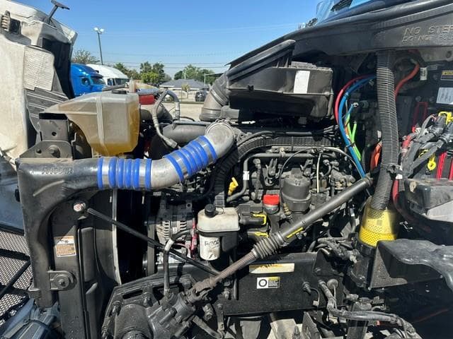 2022 Peterbilt 579 — photo 15