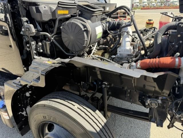 2019 Hino 268 — photo 14