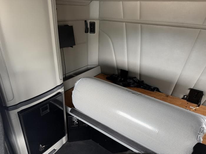 2021 Peterbilt 579 — photo 5