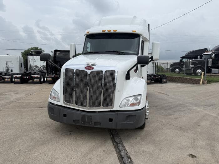 2021 Peterbilt 579 — photo 20