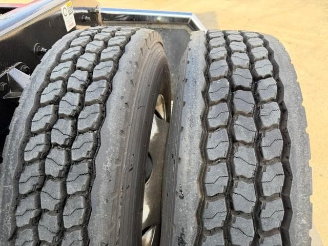 2023 Kenworth T680 — photo 20