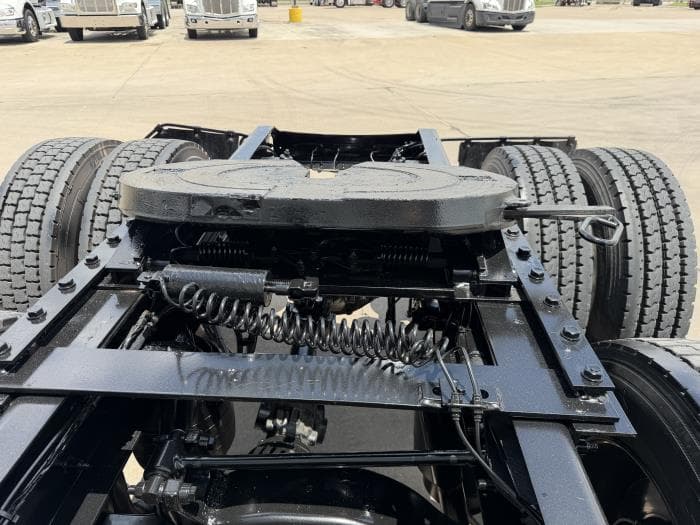 2021 Peterbilt 579 — photo 15