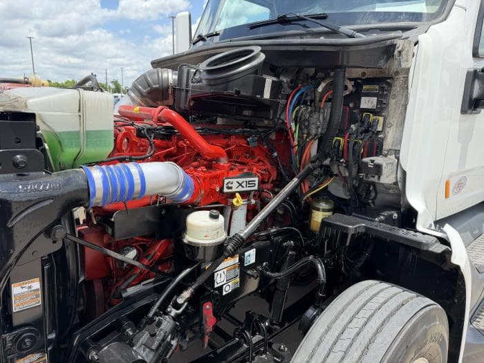 2021 Peterbilt 579 — photo 17