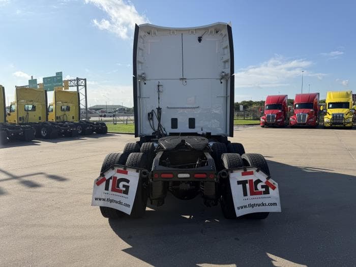 2022 Peterbilt 579 — photo 5