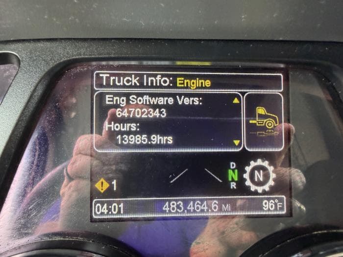 2021 Peterbilt 579 — photo 40