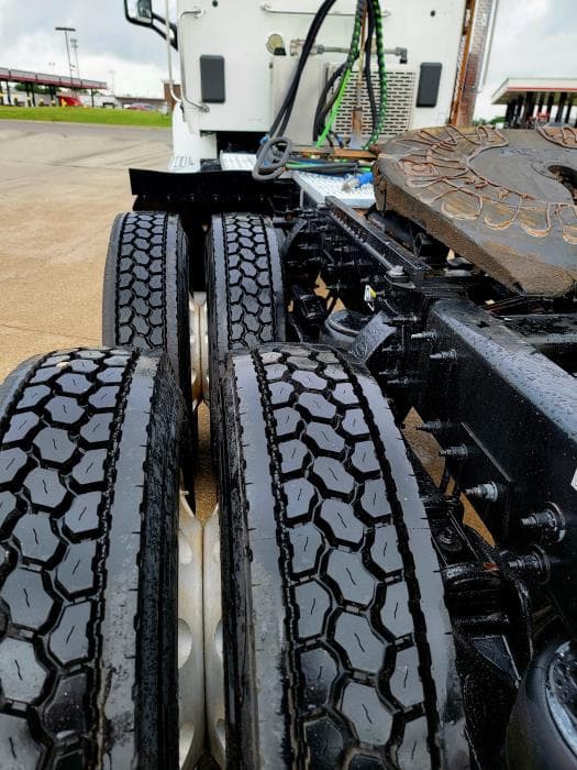 2020 Peterbilt 567 — photo 16