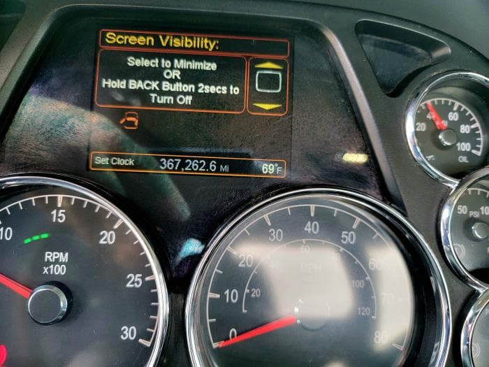 2020 Peterbilt 567 — photo 27