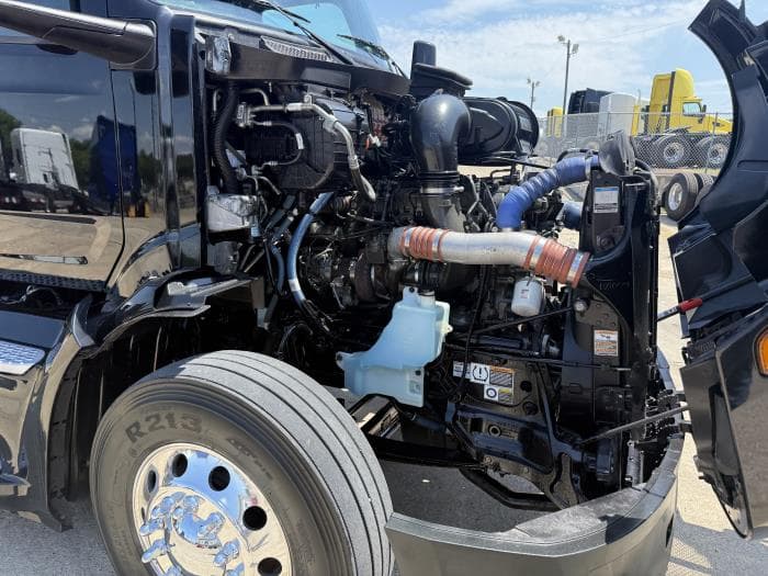 2022 Peterbilt 579 — photo 46