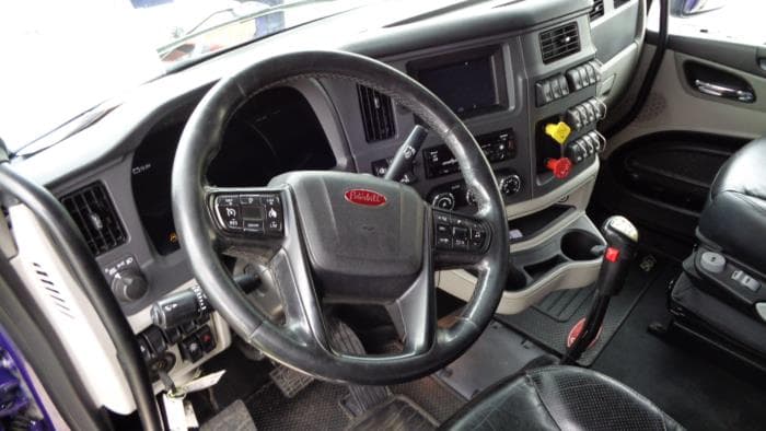 2024 Peterbilt 567 — photo 16