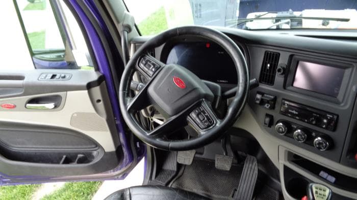 2024 Peterbilt 567 — photo 18
