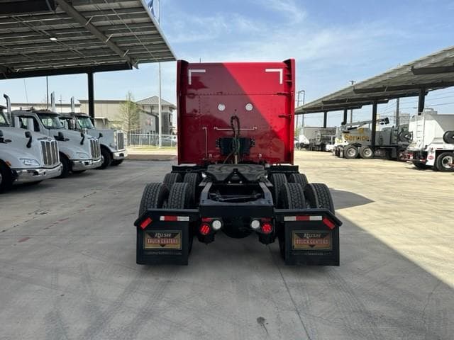 2022 Peterbilt 579 in Haines City, FL — photo 4