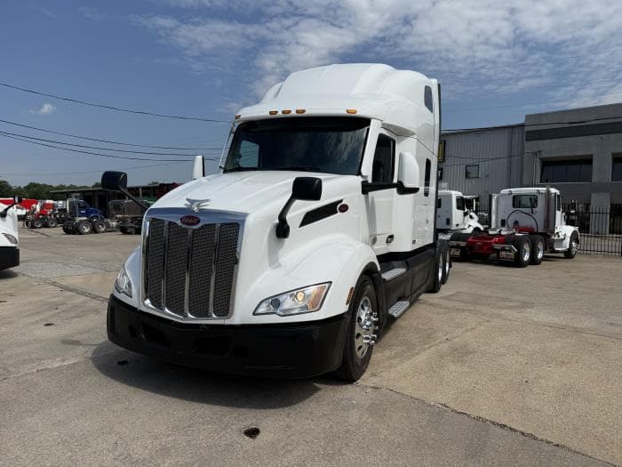 2022 Peterbilt 579 — photo 24