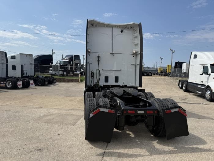 2022 Peterbilt 579 — photo 39