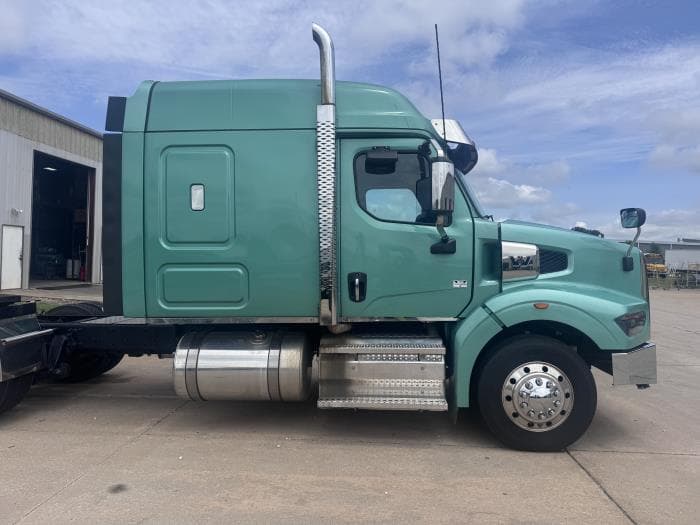 2024 Western Star 4900 — photo 5