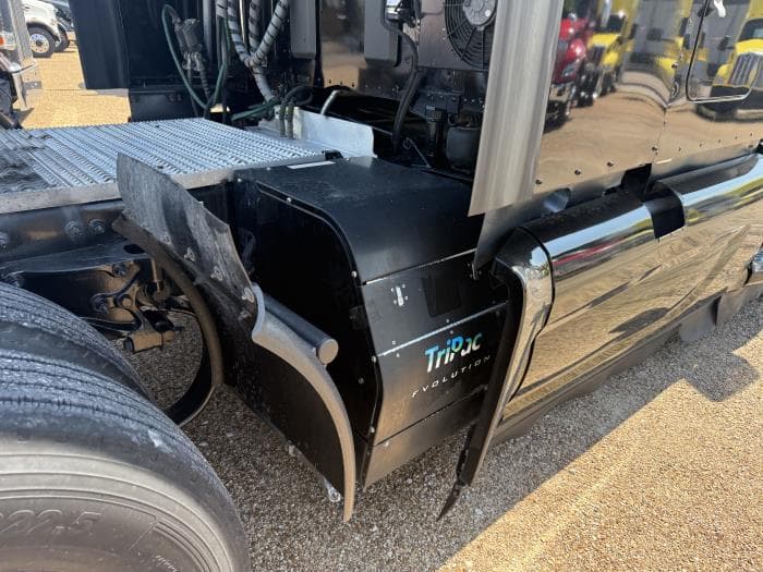 2019 Peterbilt 579 — photo 28