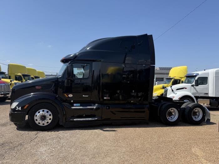2019 Peterbilt 579 — photo 33