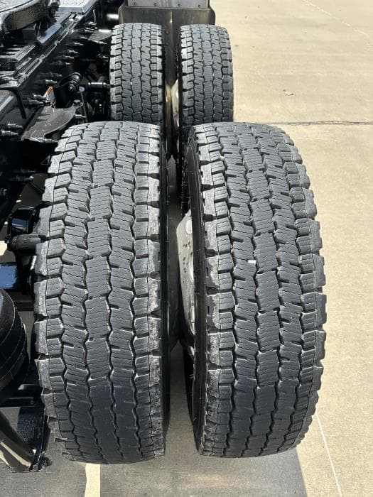 2025 Peterbilt 589 — photo 20