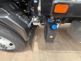 2026 Isuzu FTR — photo 14