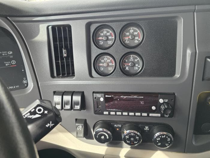 2025 Peterbilt 567 — photo 14