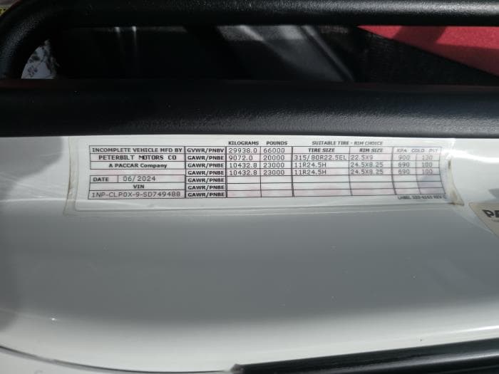 2025 Peterbilt 567 — photo 26