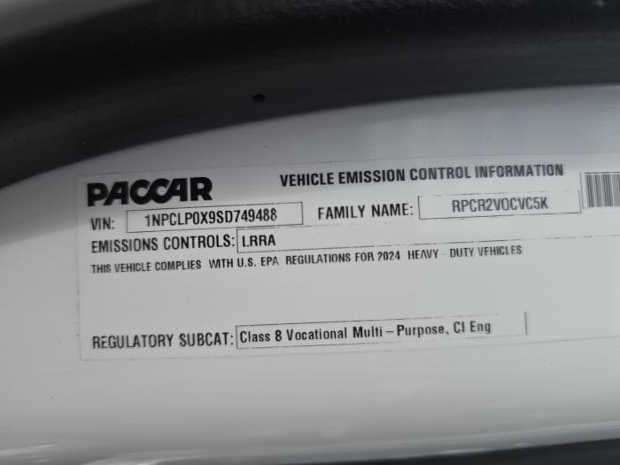 2025 Peterbilt 567 — photo 28