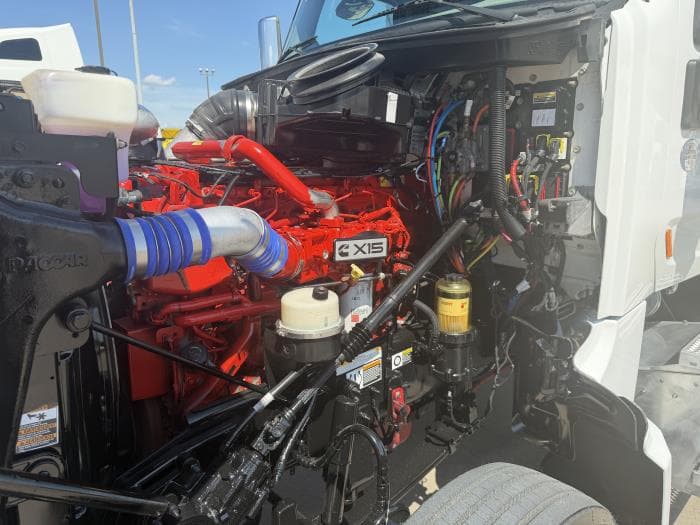 2022 Peterbilt 567 — photo 17