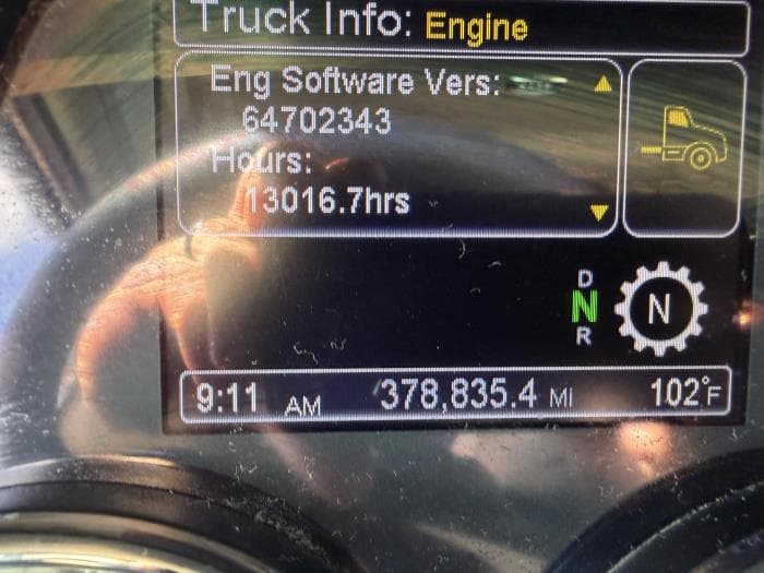 2022 Peterbilt 567 — photo 36