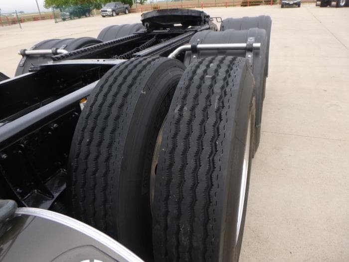 2021 Kenworth W990 — photo 12