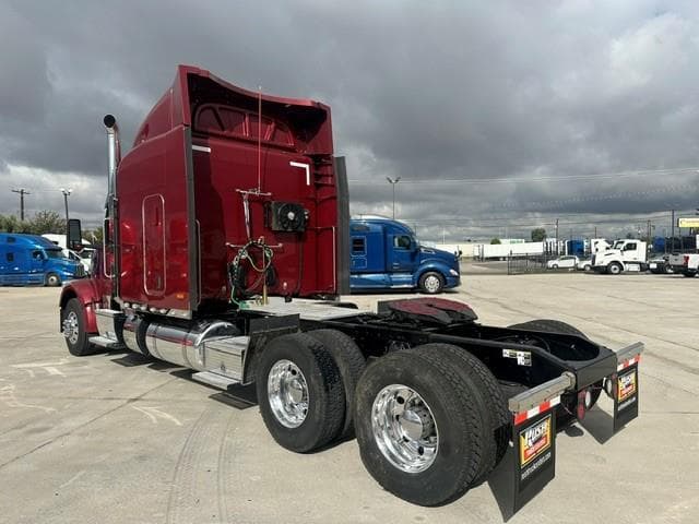 2022 Peterbilt 567 — photo 20