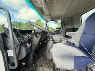 2026 Isuzu FTR — photo 15