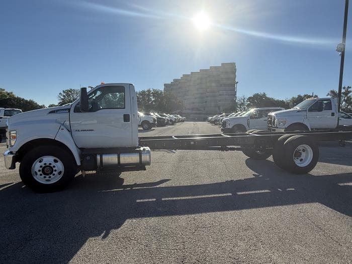 2027 Ford F-650 in Dallas, TX — photo 3