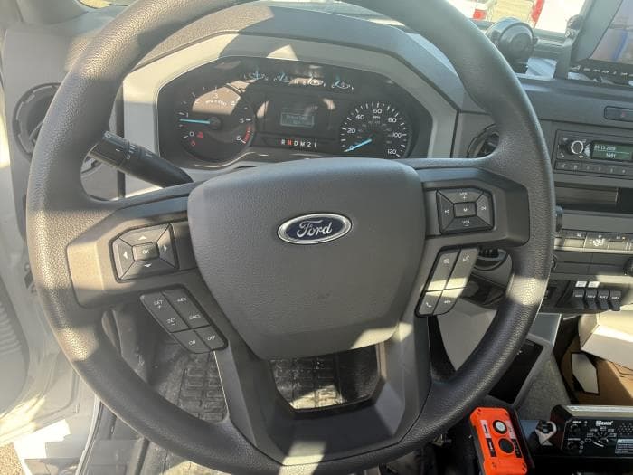2027 Ford F-650 — photo 14