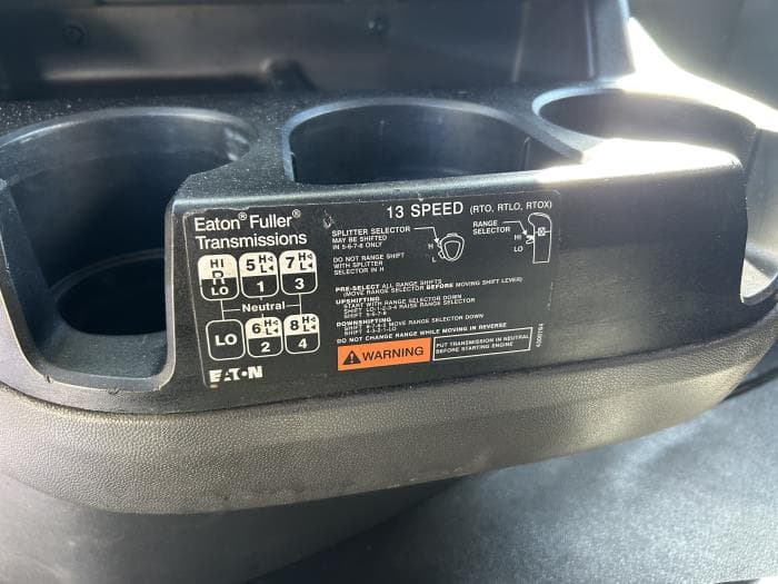 2018 International LT — photo 18