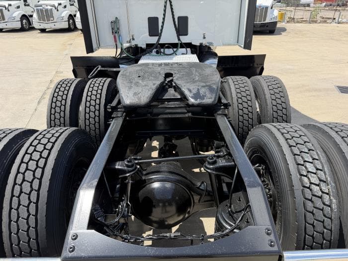 2022 Peterbilt 567 in Jacksonville, FL — photo 14