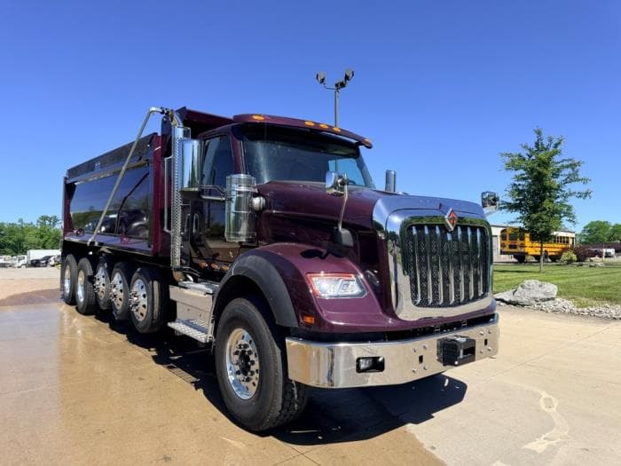2026 International HX in Dayton, OH — photo 8