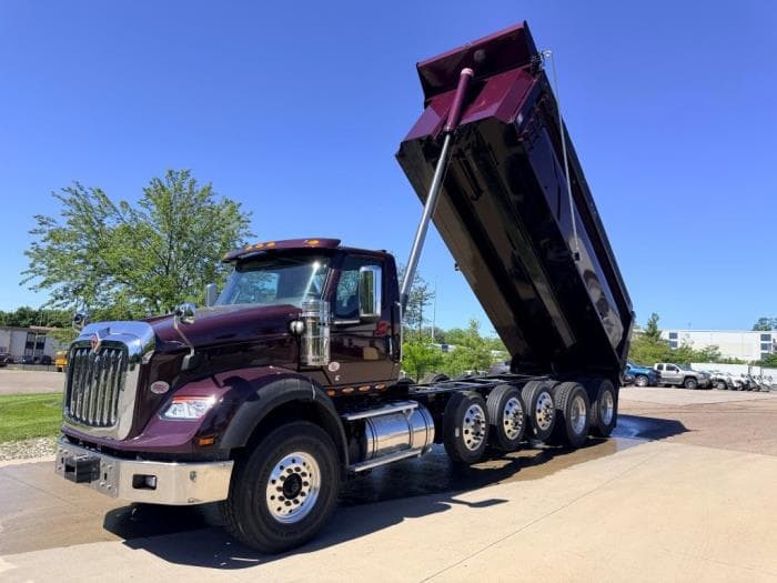 2026 International HX in Dayton, OH — photo 9