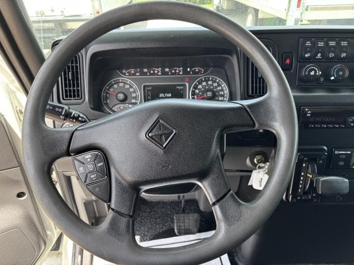 2020 International MV — photo 10