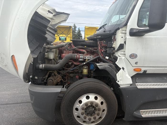 2021 International LT — photo 12