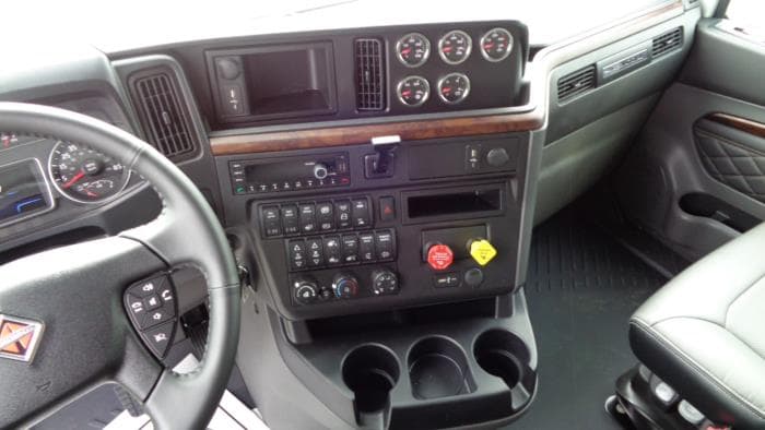 2026 International LT in Springfield, IL, IL — photo 14