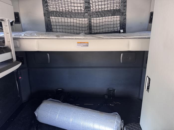 2022 Kenworth T680 — photo 13