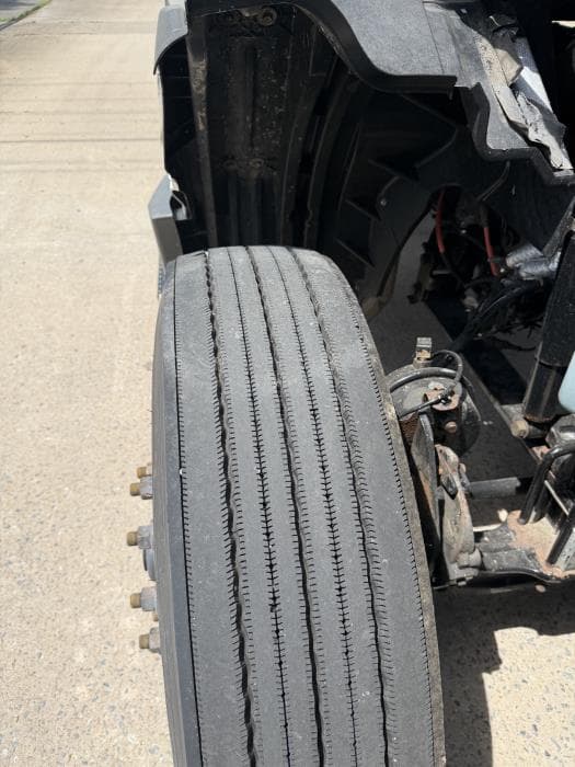 2019 International LT — photo 11