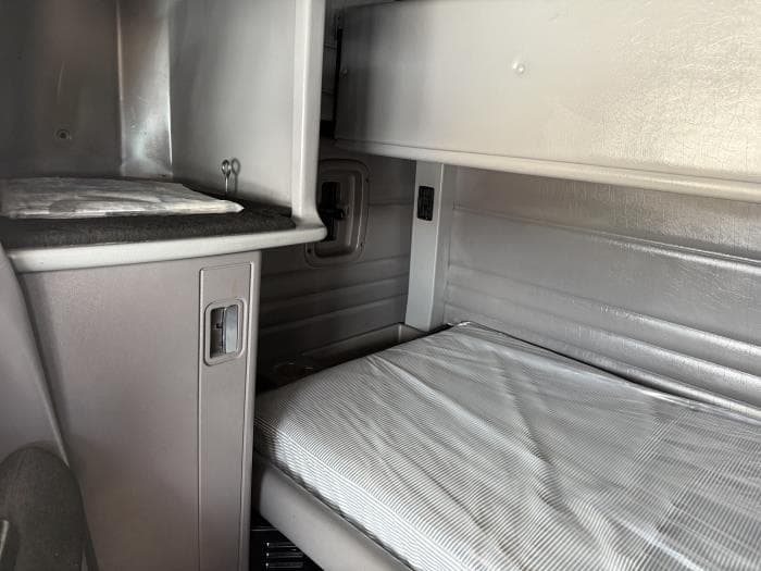 2022 Peterbilt 389 — photo 15