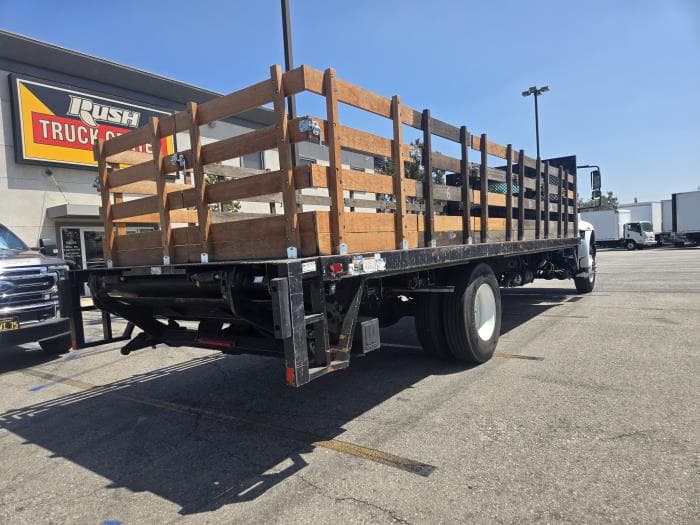 2019 International 4300 — photo 7